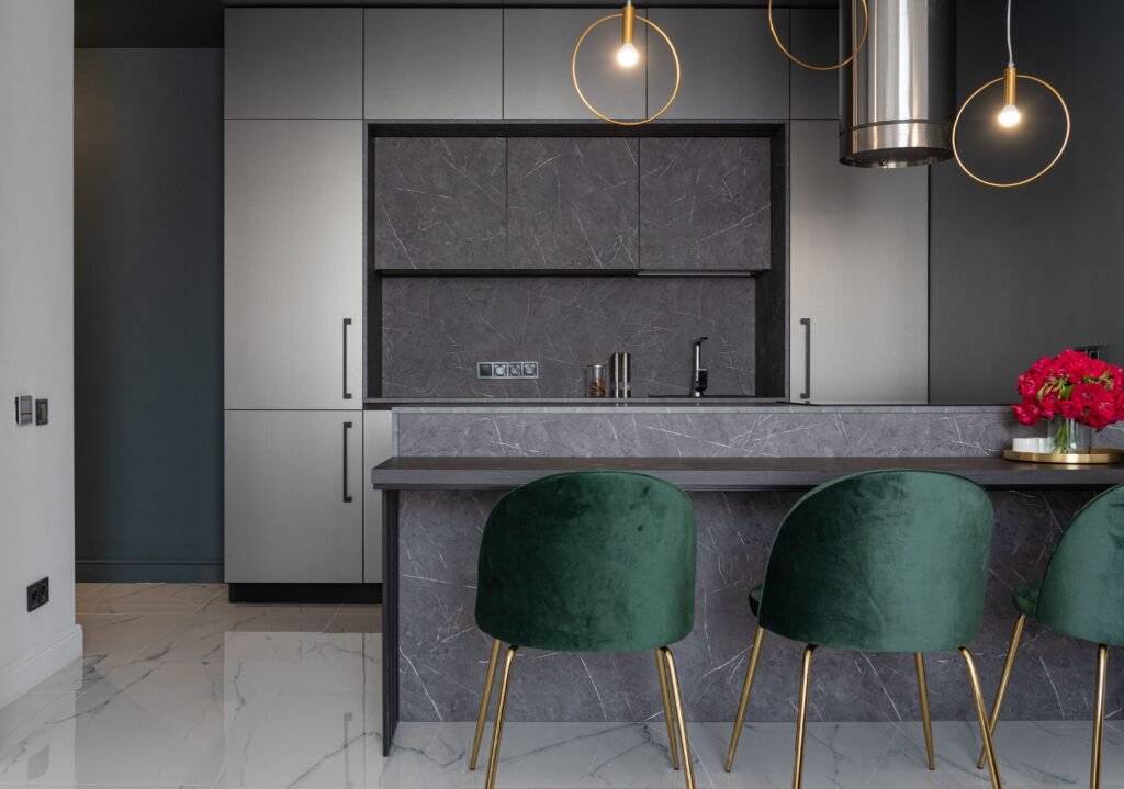 Engineered Stone (Caesarstone, Quantum Quartz)